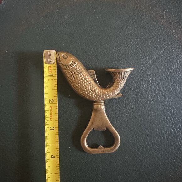 Vintage Italian Brass Fish Dual Bottle Opener Solid Angler Detail Scales Barware - Picture 16 of 16